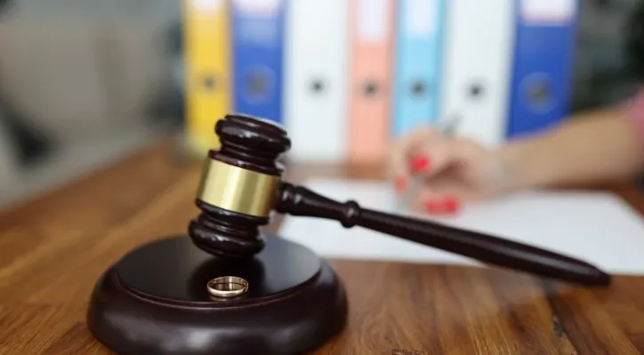 amily Attorney