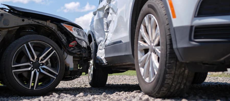 What to do if you accidentally hit a parked car? Will The Lawyer Help?